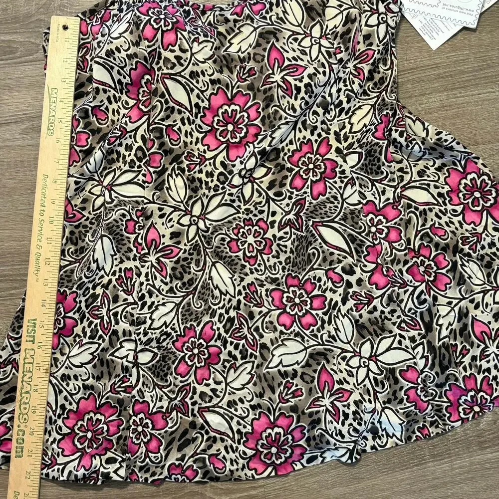 It Figures Slender Thighs Swimsuit 22W Leopard Floral Skirted One Piece NWT - Picture 10 of 10
